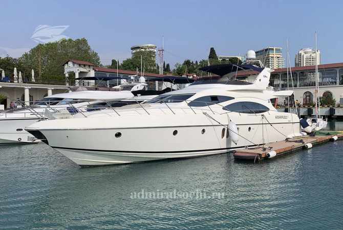 Яхта Azimut 68