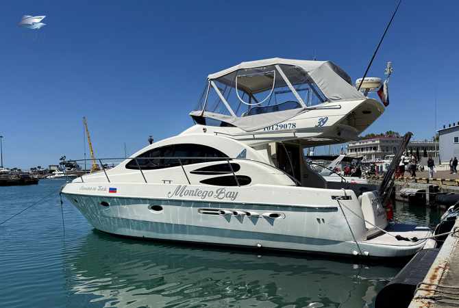 Яхта Azimut 39m