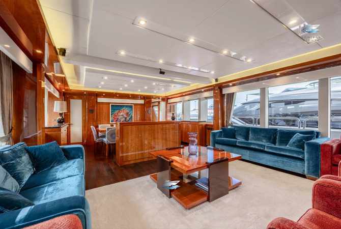 Яхта Sunseeker 115